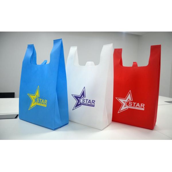 Промышленные полностью автоматические не сплетенные машина сумки/сумка изготовляя оборудование 380В/220В