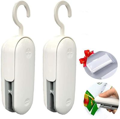 Plastic Pouch Sealing Mini Bag Sealer and Cutter for Portable Paper Packaging Material