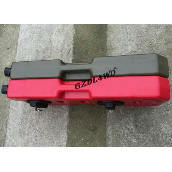 4WD 4x4 Off Road Accessories Plastic Jerry Can Fuel Tank 10L 20L