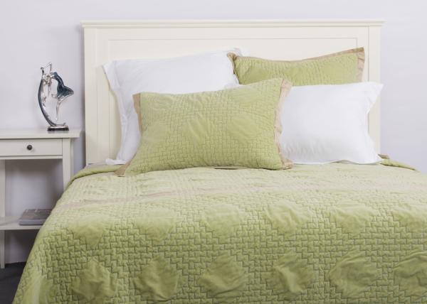 Solid Velvet / Silk Cotton Full Size Quilts And Shams 3 Pcs For Home