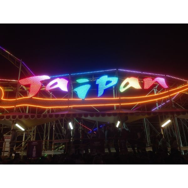 Обломок Ргб 12мм ДК5В 0.3в на открытом воздухе Эпистар привел знак ИП67 строк пиксела светлый