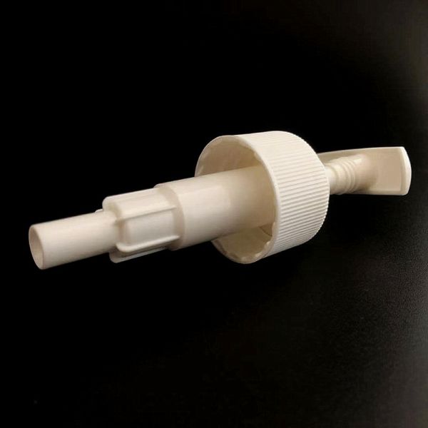 Bomba de loción de cierre de plástico con nervadura blanca 28/410 personalizable con certificación ISO