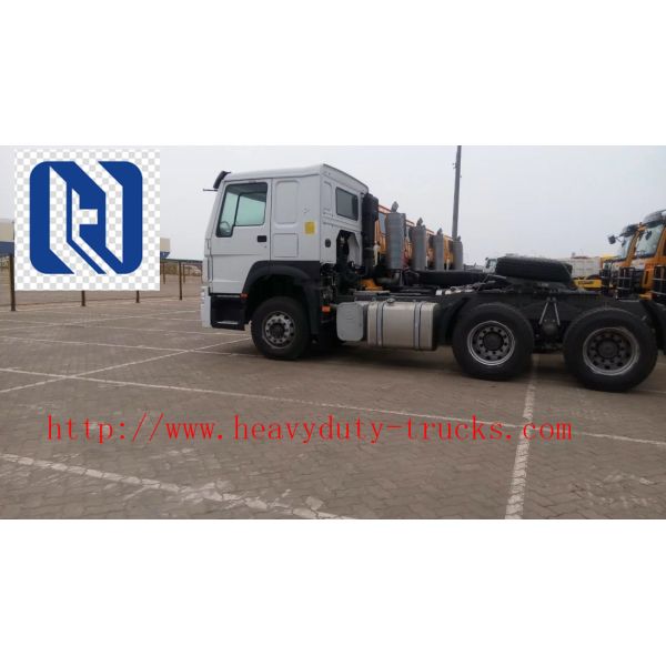 420hp Sinotruk Howo A7 6x4 Prime Mover / 10 Wheeler Tractor Truck