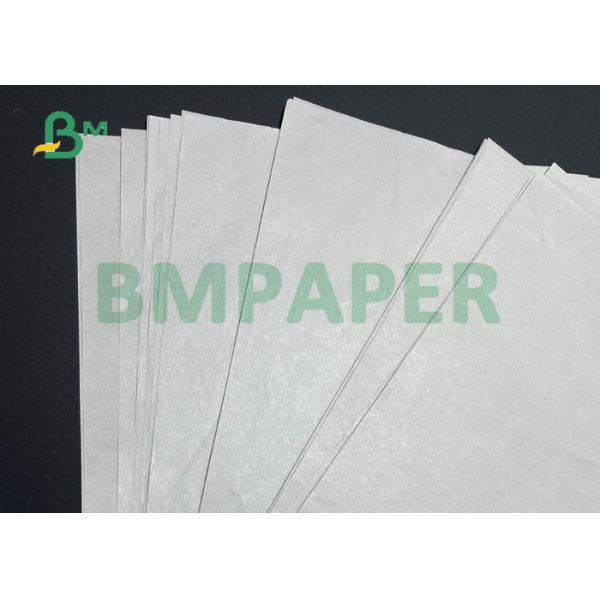 Rollo superficial suave 42grs 45grs del periódico de la anchura de las bobinas de los 58.5cm para la impresión