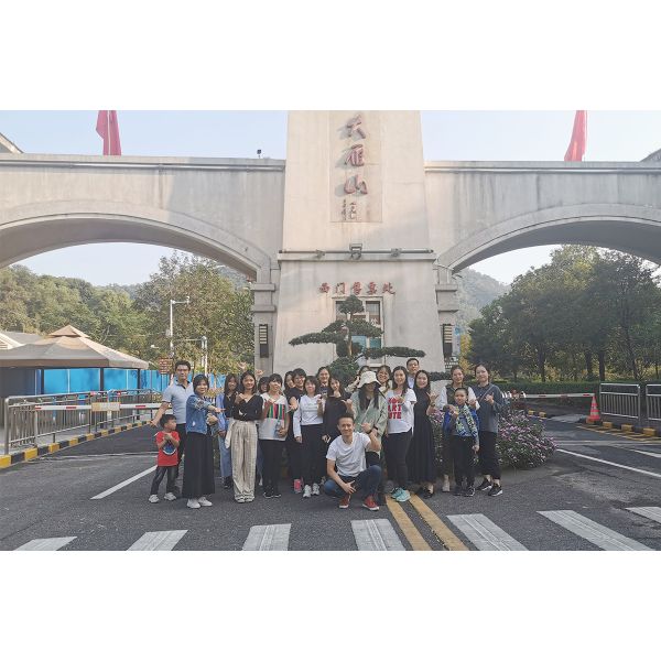 Guangdong Xinyimei Furniture Co, Ltd