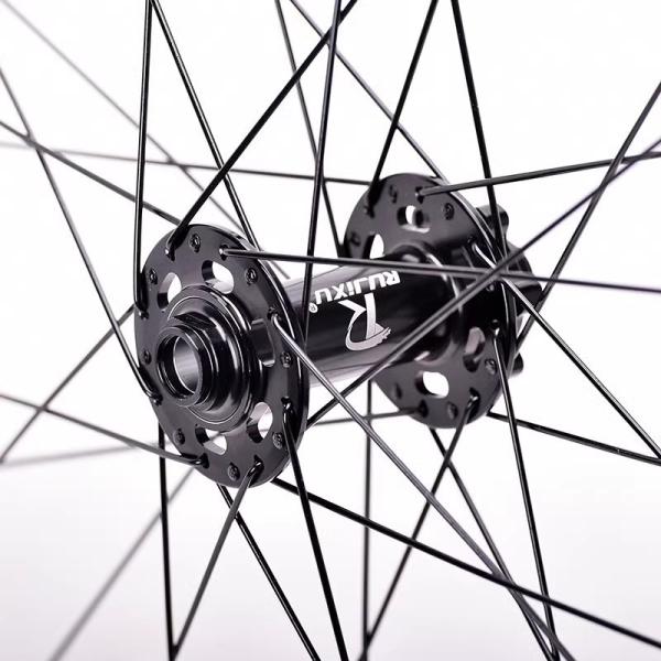 9 Claws 3 Teeth Road Bike Clincher Wheelset High Strength Hub Alignment For Disc Brake System