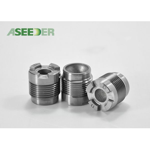 磨かれた炭化タングステンのサンドブラスティングのノズル/耐久オイルのスプレー ノズル