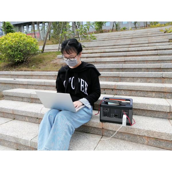 500 Вт портативная литийная батарея на открытом воздухе солнечная фотоэлектрическая станция