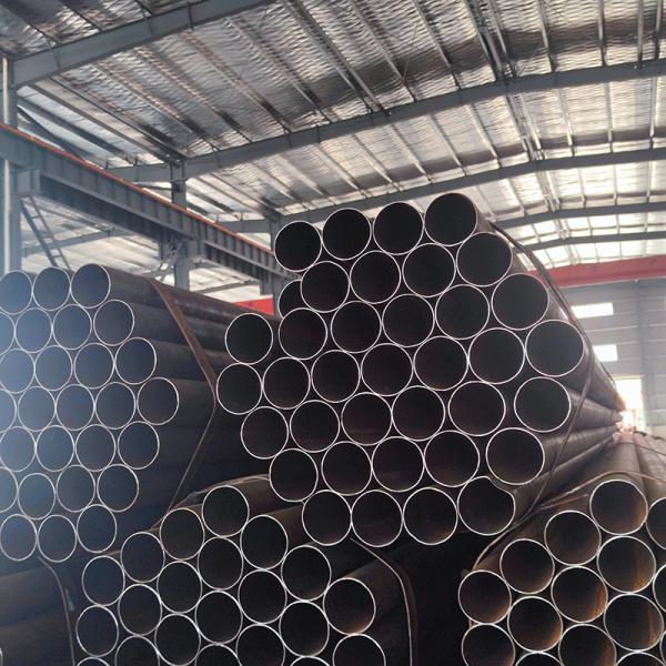 Tubo especial Tubo de parede espessa Tubo sem costura Tubo de aço ligado Cs Tubo soldado de aço carbono com pintura preta