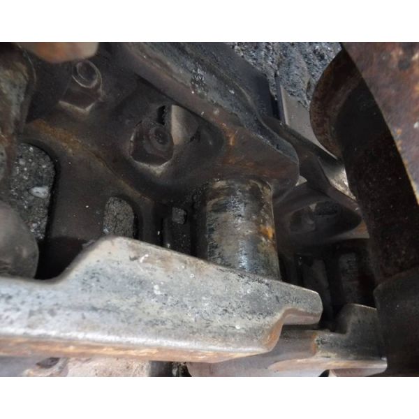 cilindro hidráulico original usado na escavadeira Hitachi Zaxis 200 com motor CC-6BG1T