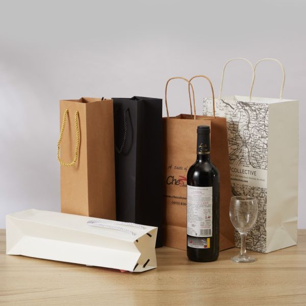 OEM 300gsm Printed Paper Gift Bags Bulk For Valentine's Day