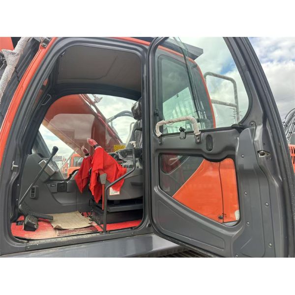 800mm Track Used Doosan DX225LCA Excavator Doosan DX225 Crawler Medium Excavator