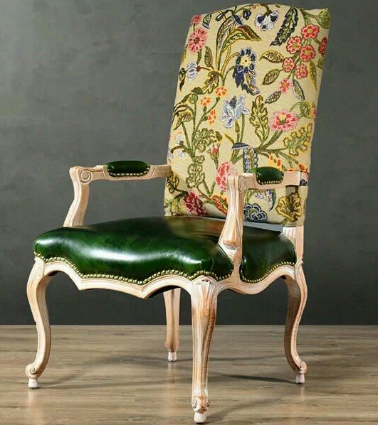 OEM ODM Luxury Wedding High Back Queen Throne Chair Velvet Solid Wood Hotel Furniture