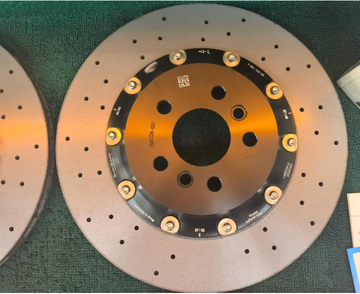 CCM Brake Disc, Customization Service, Modification, Racing Car, Auto Brake Disc Rotors Premium Carbon Fiber Ceramic Brake Rotor Brake Disc For Nissa Gtr R35