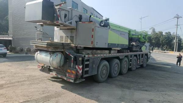 China Zoomlion Equipo de elevación de construcción 110t grúas de camiones móviles precio de venta