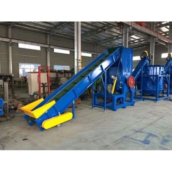 Waste Plastic Recycle Crusher Line PET Bottle Recycling Plant