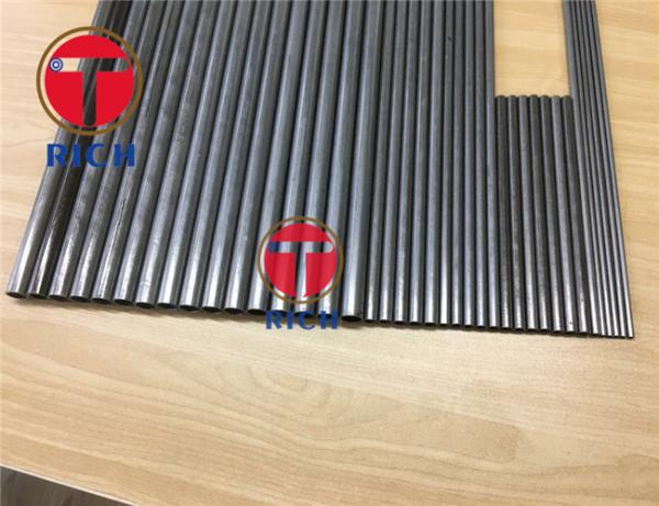 Boiler Structural Alloy Steel Pipe Oiled Surface With Hot / Cold Finished