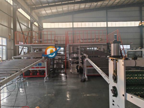 80/156 Máquina de extrusão de folhas de PVC Linha de produção de folhas de mármore de PVC UV