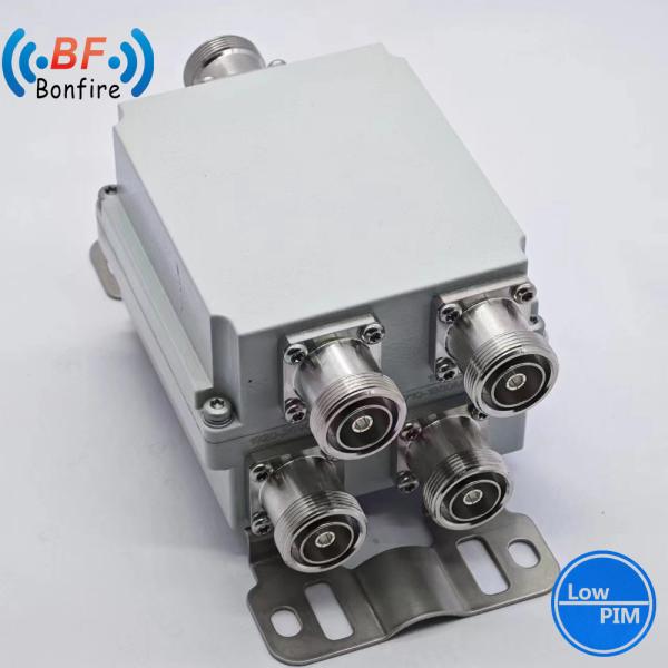 VHF Triplexer RF Diplexer RF Combiner 1710-1880 1920-2170 2300-2400 2500-2700MHz DAB 210-260 MHz SMA Connector