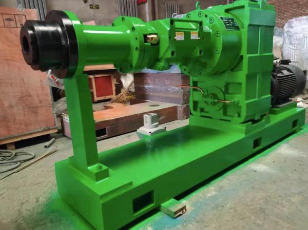 900mm Screw Working Length Rubber Hose Extruder Machine for in Manufacturing Plant