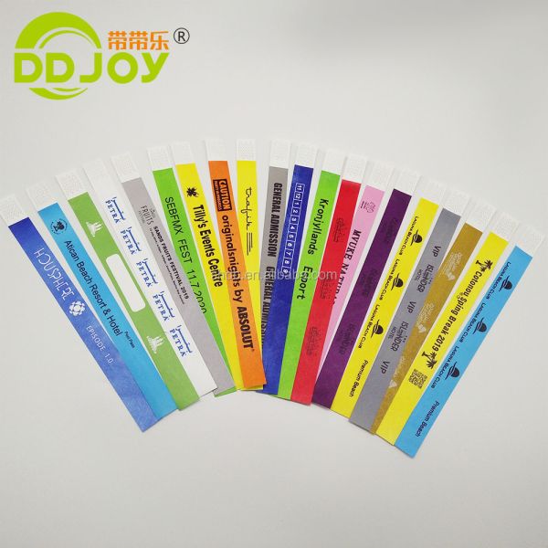 Bulk Sales Custom Tyvek Wristband with Varnishing Finish and Label Custom Paper Printing