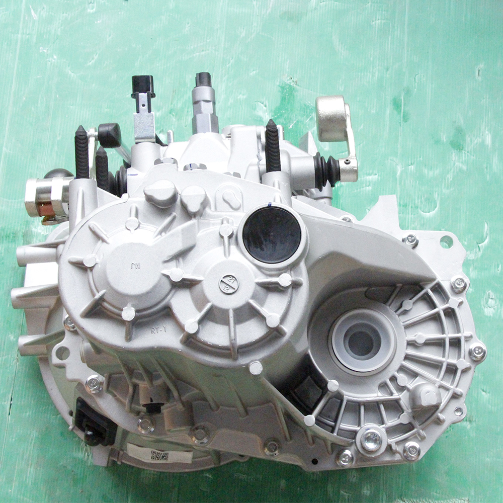 Zpartners MF5T20E02 Manual Transmission Assembly Gearbox for Shineray SWM X7 2.0L OEM Auto Parts Replacement Factory Supply