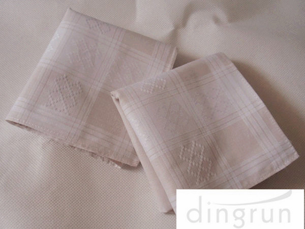 Luxury 100% Cotton Face Wash Towel Simple Pattern For Houseuse