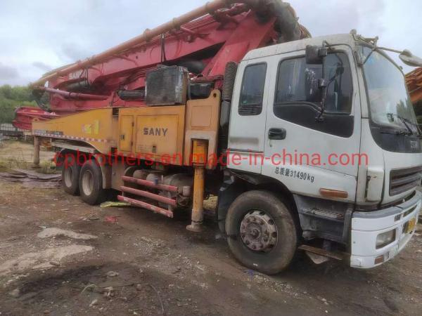 SY5313THB Camion de mélange prêt monté sur une pompe à béton de 48 mètres avec une structure de type cylindre