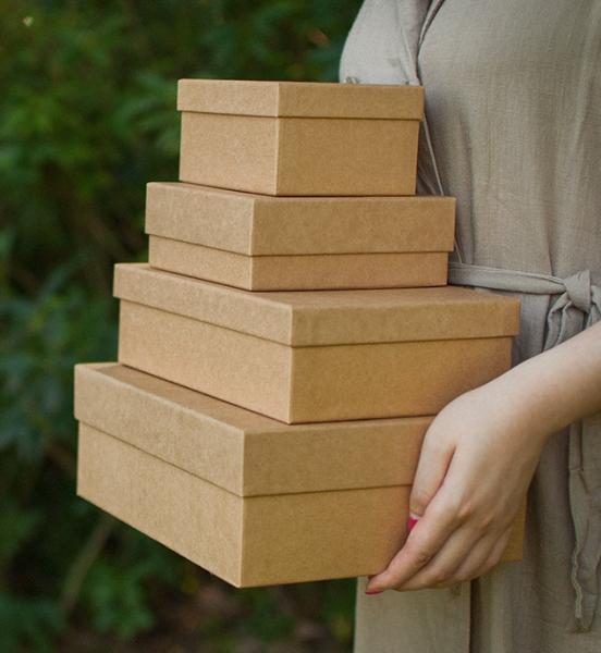 Kraft Paper Gift Box With Lid Minimalist Rigid Box For Birthday Festival Gift Packaging