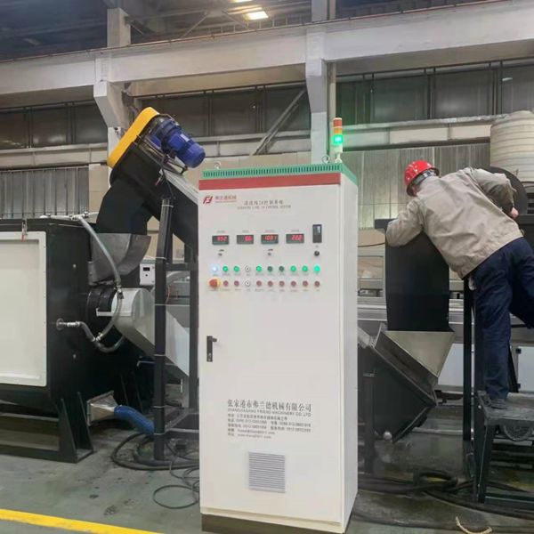 линия законченное 14mm ЛЮБИМЦА обломока 500kg/H пластиковая повторно используя повторно используя