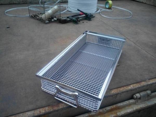 storage metal wire mesh basket、decorative wire basket、handmade wire basket