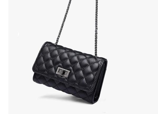 2019 new design a crossbody leather lady cell phone and chain small mini bags