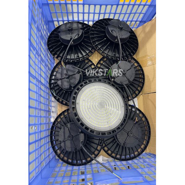 185-240Vac Prix bon marché UFO haute baie lumières 100W 150W 200W 2 ans de garantie pilote de bonne qualité