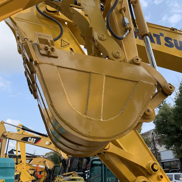 Использованный Komatsu PC55MR мини-экскаватор 5 тонн экскаватор с ползучим двигателем оригинальный гидравлический цилиндр