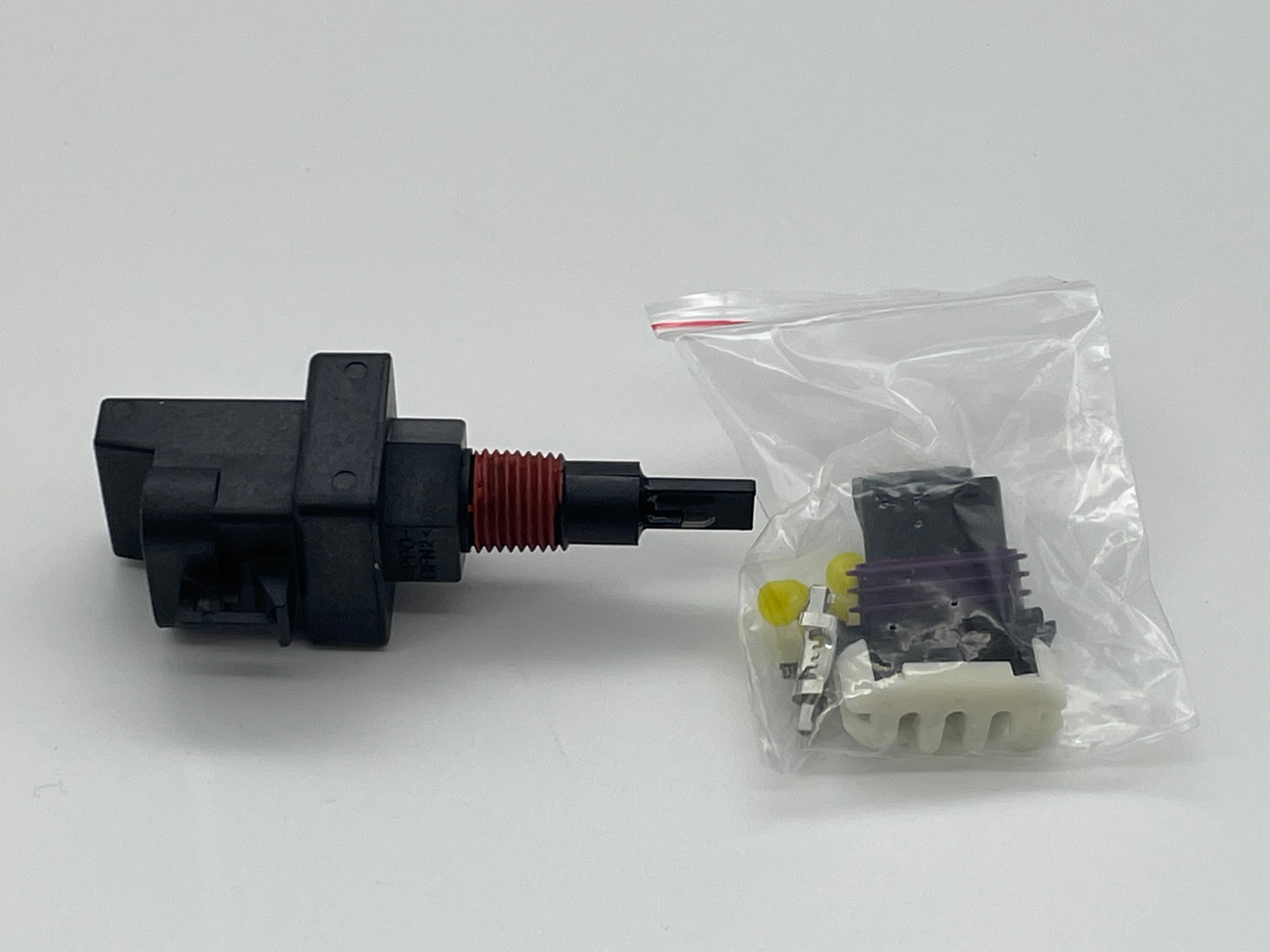 High-quality Original PDU CV123 Roller Spare Part 803590318 ST-0T1A Coolant Detection Switch 1kg Construction Machinery Jiangsu