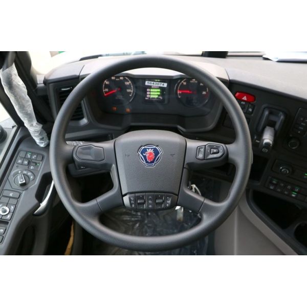 Scania GRS905 Transmission Case 450HP 6X2r Tractor National VI for Performance Needs