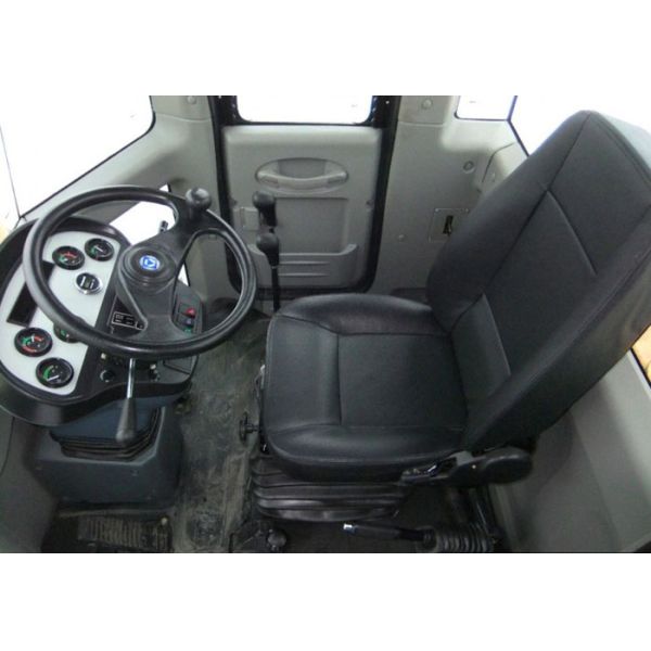 Hydraulic Compact Front Loader Construction Equipment , Stamping Steel Structure Track Loader Rental