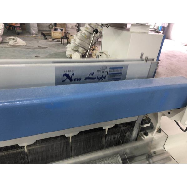 Telar de alta velocidad del jet del aire del telar jacquar electrónico