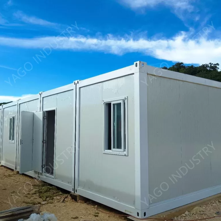 Portable Temporary Construction Oil And Gas Camp Container Labour Accommodation