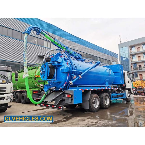 ISUZU GIGA Sewage Suction Vehicle 6x4 20CBM High Pressure Flushing