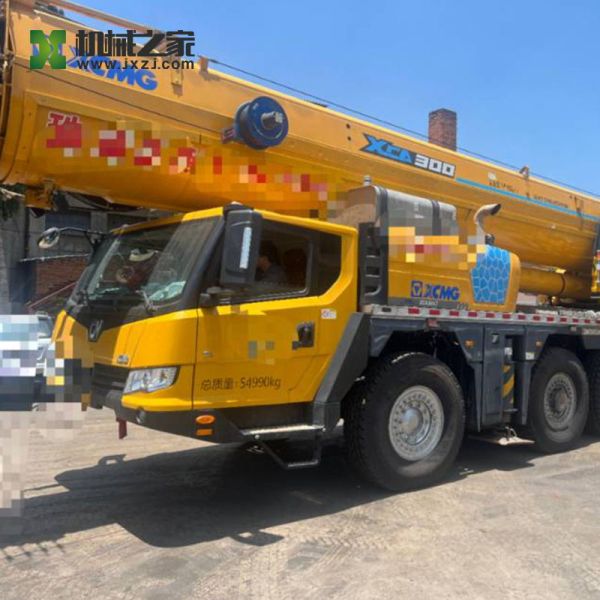 XCA230C XCMG All Terrain Crane 230 Ton Crane 114m