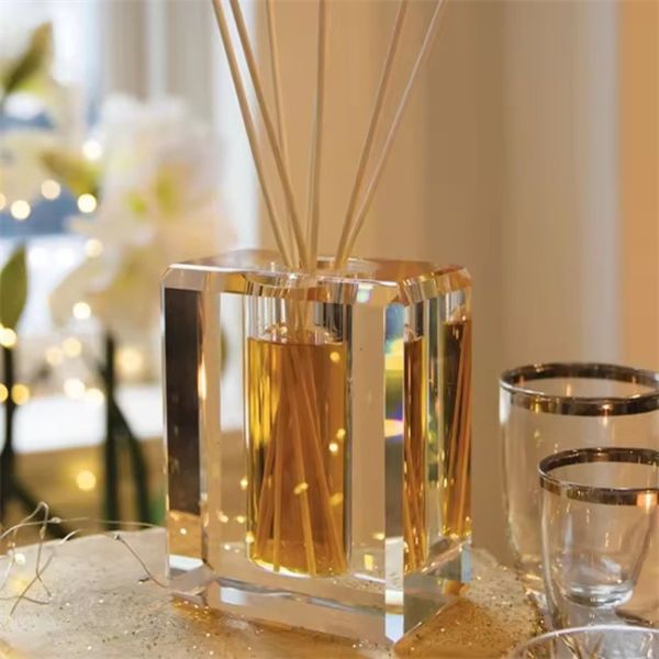 Home Decorative Aromatherapy Essential Oil Fragrance Perfume Crystal Glass Bottle Luxury Reed Diffusers