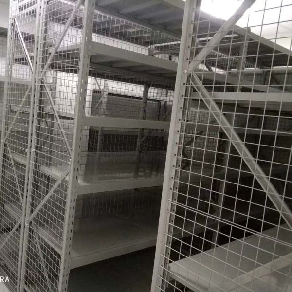 Estantes de acero sin tornillos con revestimiento en polvo personalizable Material metálico