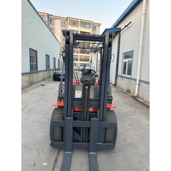 Used Heli 3t Diesel Forklift 3 Stages 2.5ton 3ton 3.5t 4t 5t 16t 30t Forklifts