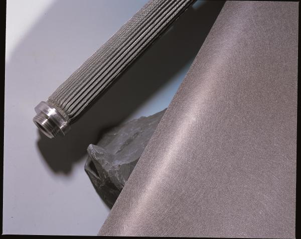 SGS 1050g/m2 MP 30 Sintered Metal Fiber Felt With 79% Porosity