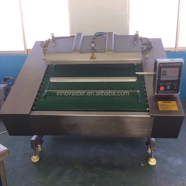 Bags Packaging Type DZ1100 Rolling Belt Continuous Vacuum Packaging Machine for Sal