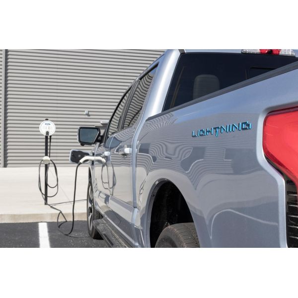 Электрический автомобиль Ford F-150 Lighting чисто электрический пикап с большим диапазоном и огромным хранилищем