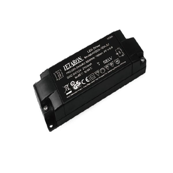 Certificação 12v do CCC sob o armário que leve o transformador