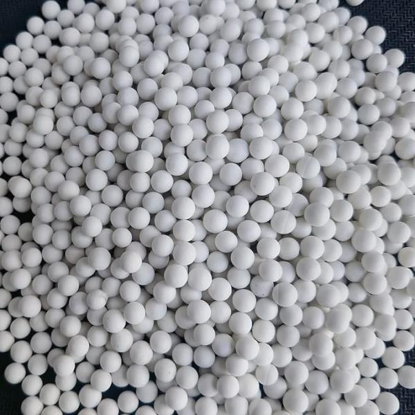 Alumina Grinding Balls For Aggressive Environments In Chemical Processing And Laboratories