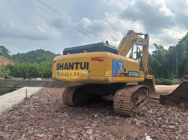 Shantui Se305LC Se305lcw Hydraulic 30 Ton Medium Crawler Excavator with Spare Parts